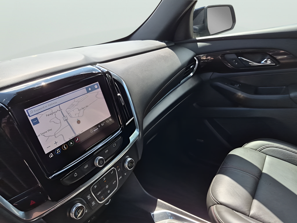Used 2022 Chevrolet Traverse RS FWD image 28