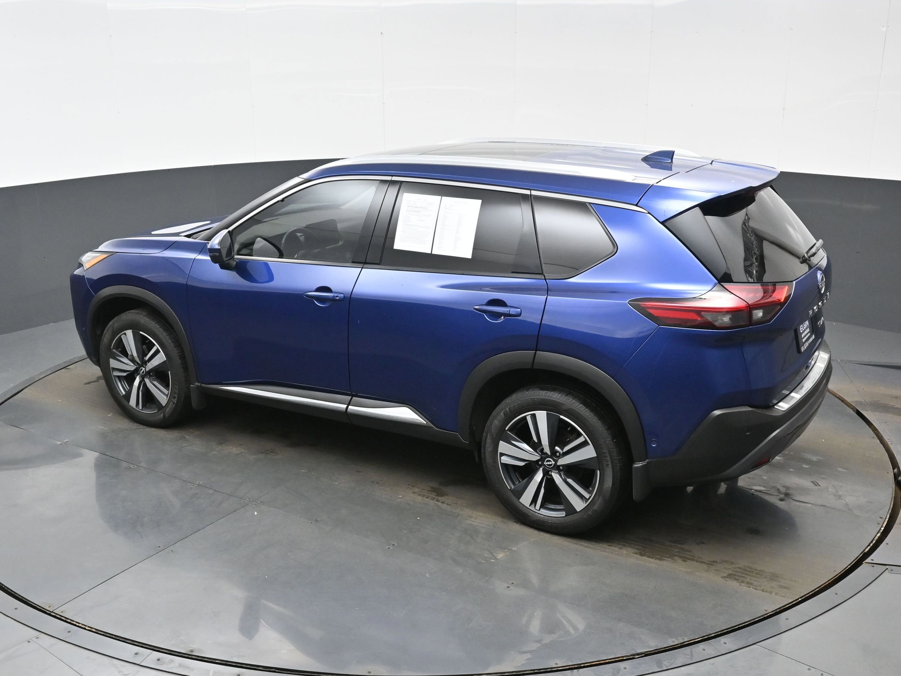 Used 2022 Nissan Rogue SL w/ SL Premium Package image 36