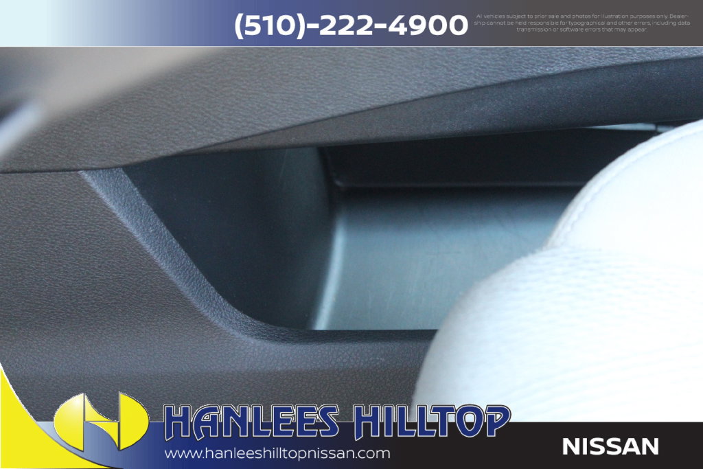Used 2025 Nissan Rogue SV AWD/4WD image 15