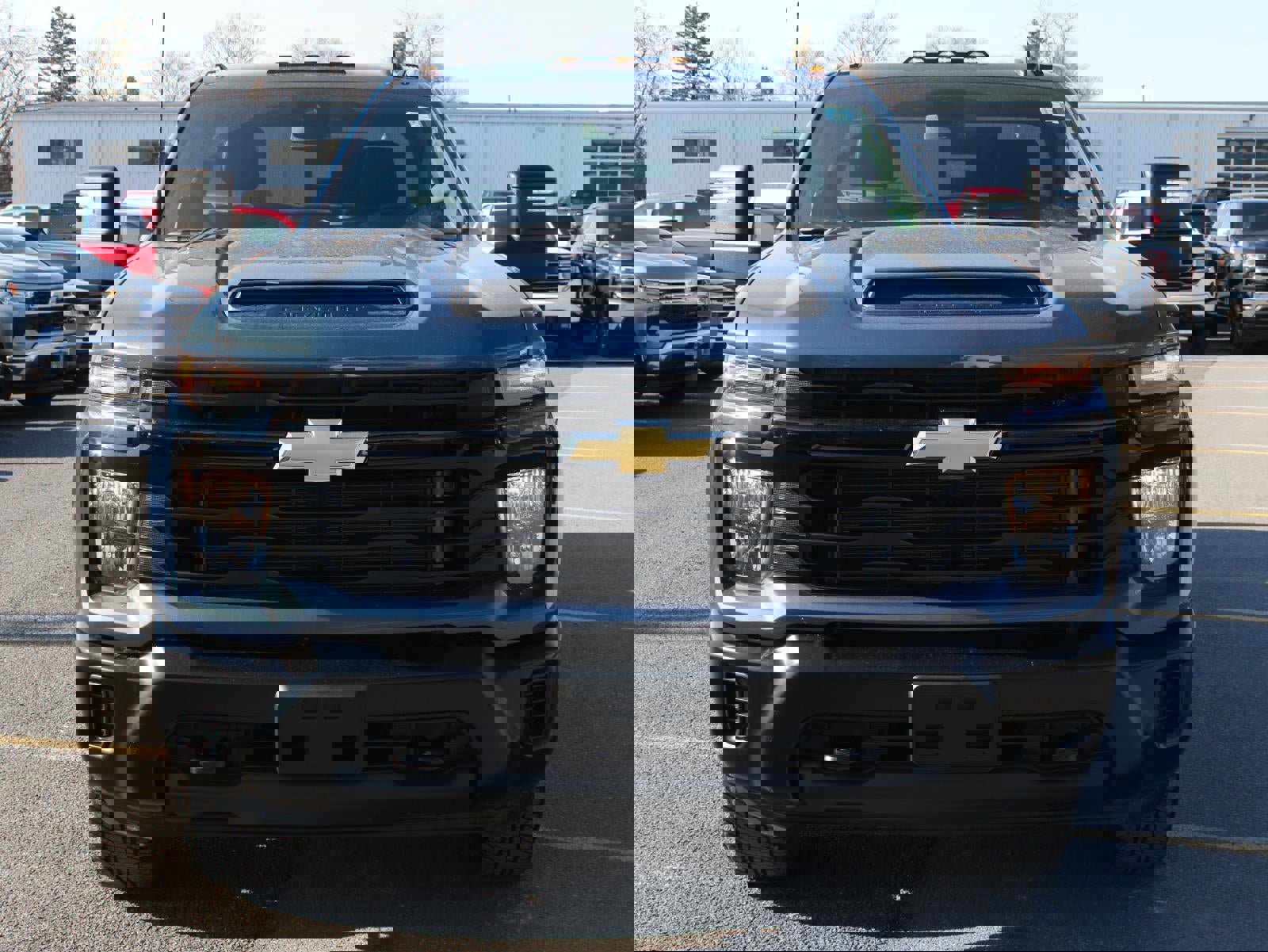 Used 2026 Chevrolet Silverado 2500 W/T image 2