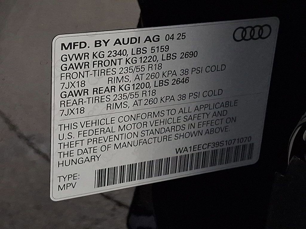 Certified 2025 Audi Q3 2.0T Premium Plus w/ Premium Plus Package image 27