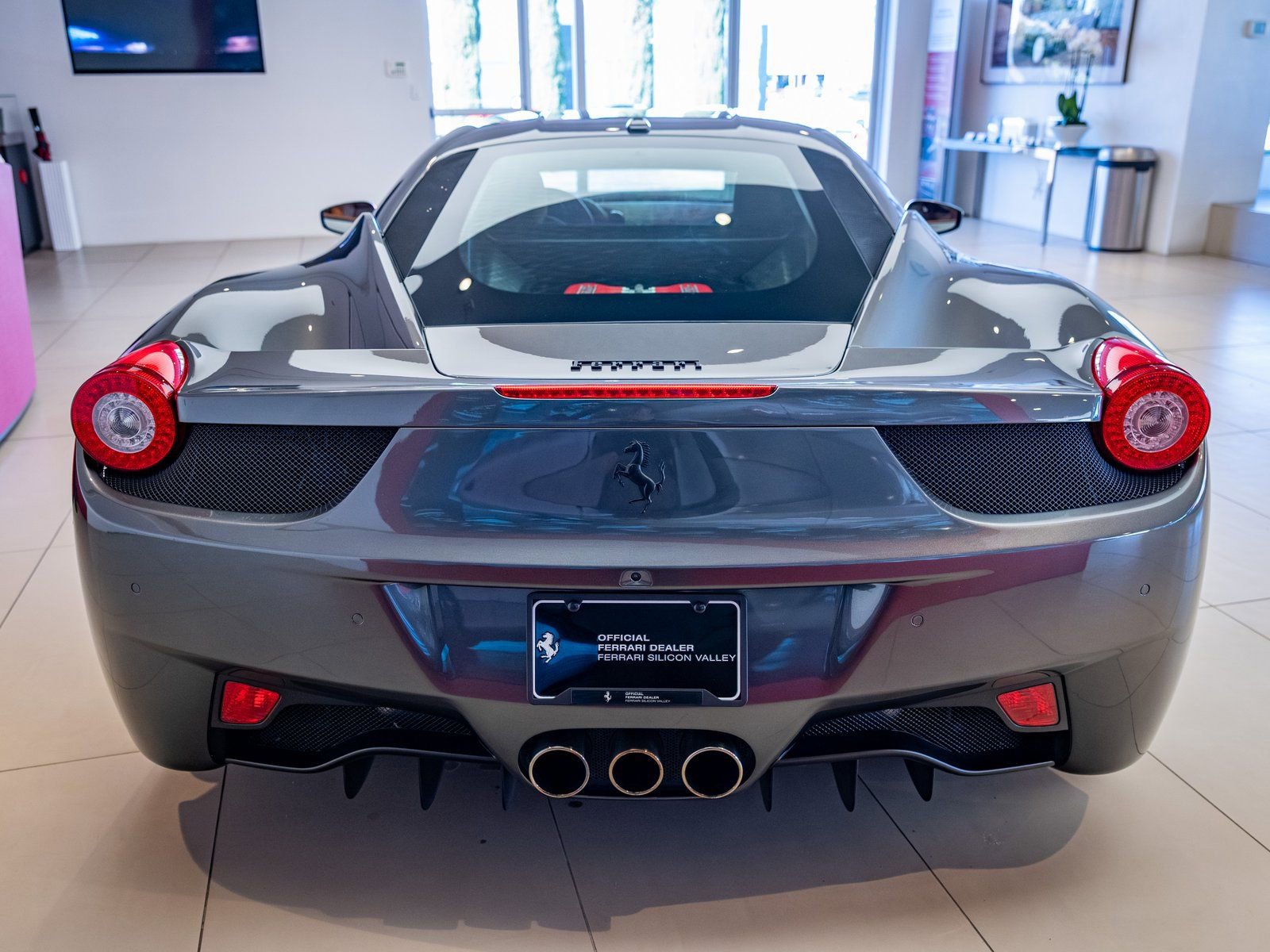 Used 2012 Ferrari 458 Italia Coupe image 5