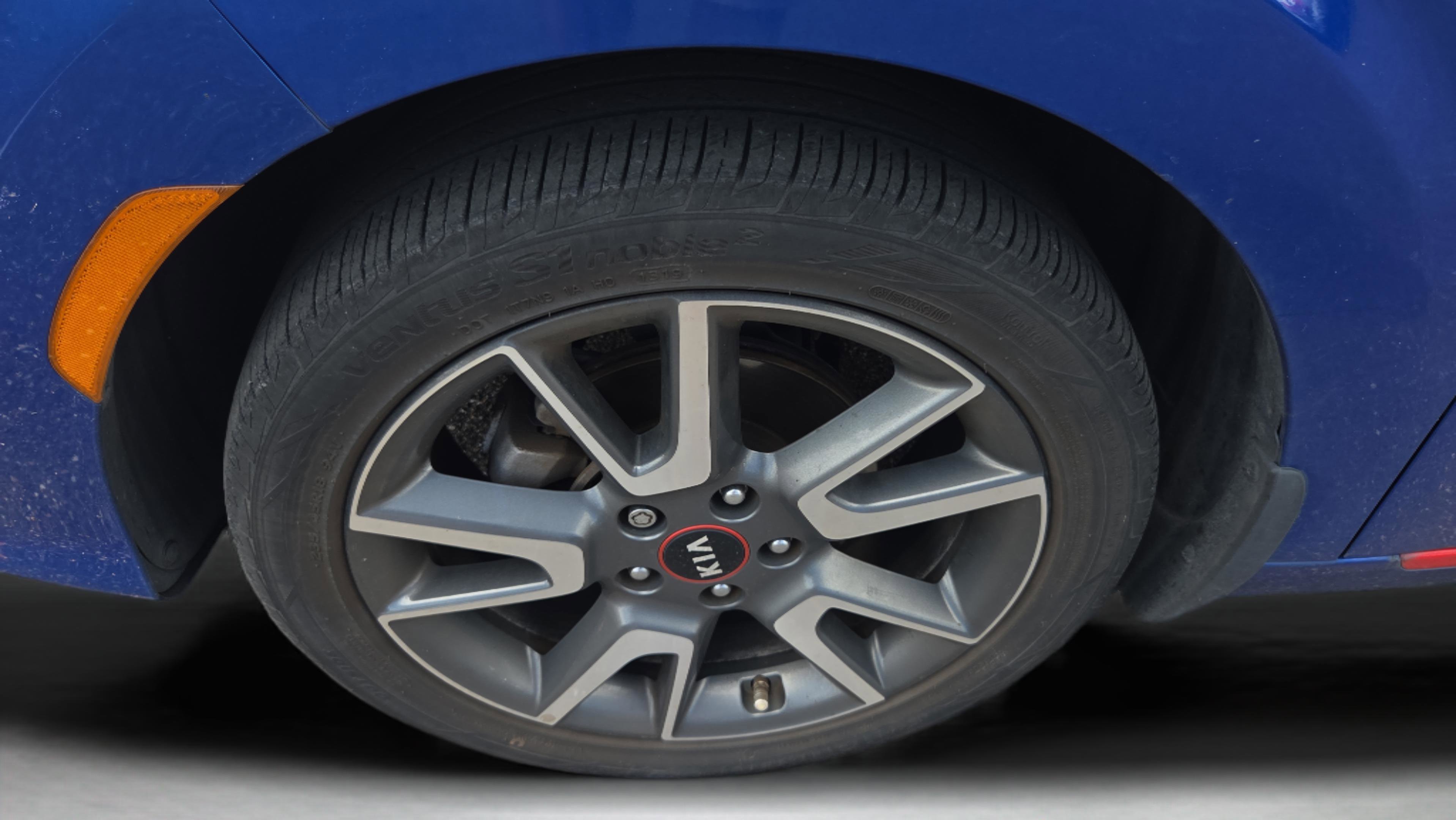 Used 2020 Kia Soul GT-Line w/ GT 2.0L Power Sunroof Package image 32