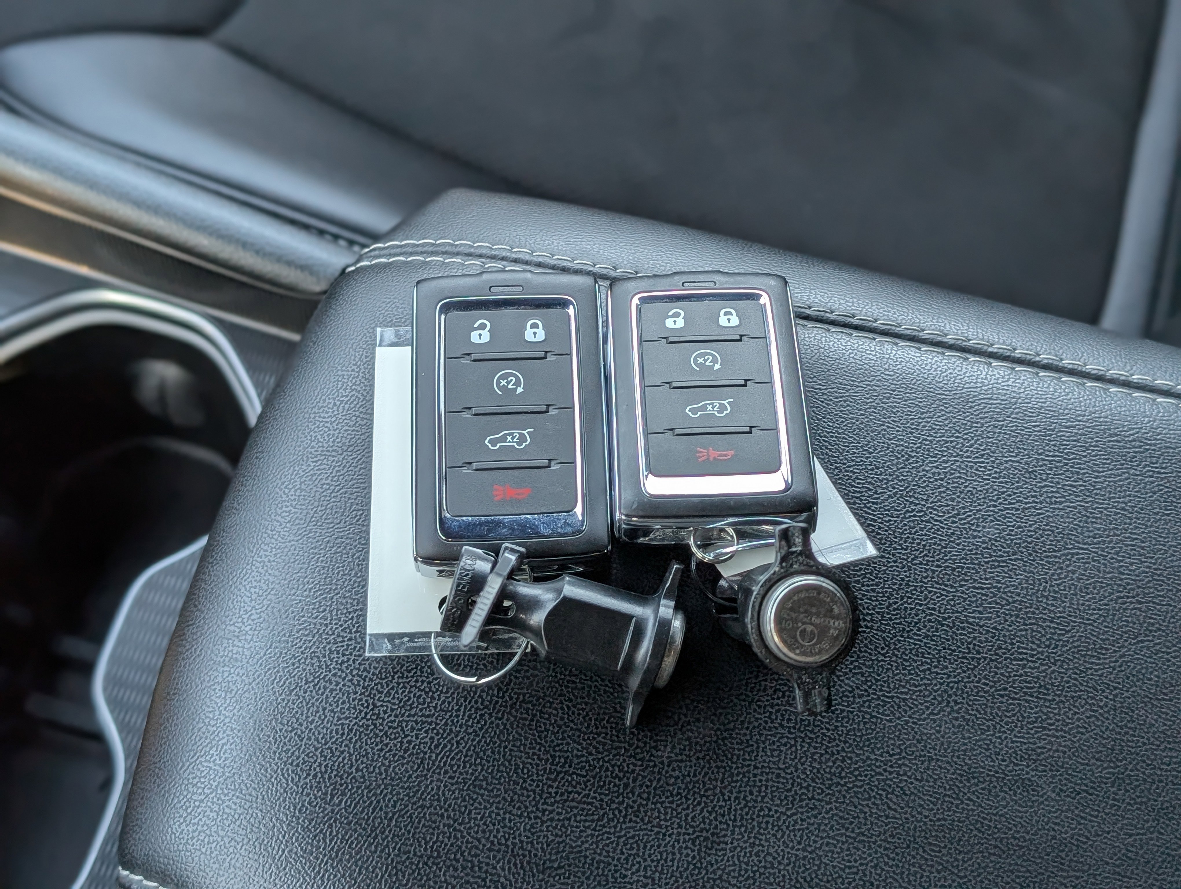 Used 2024 Jeep Grand Cherokee L Laredo image 39