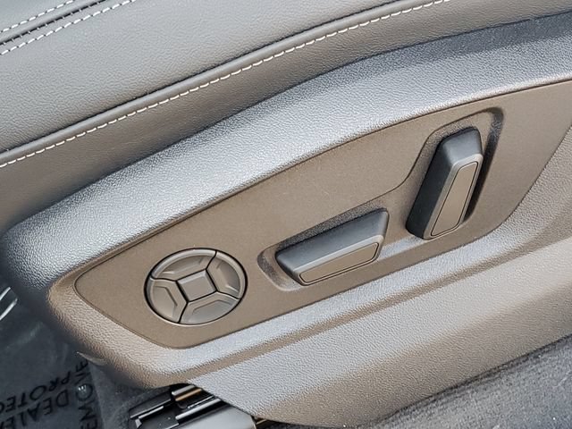 New 2026 Audi Q8 Premium Plus AWD/4WD image 6