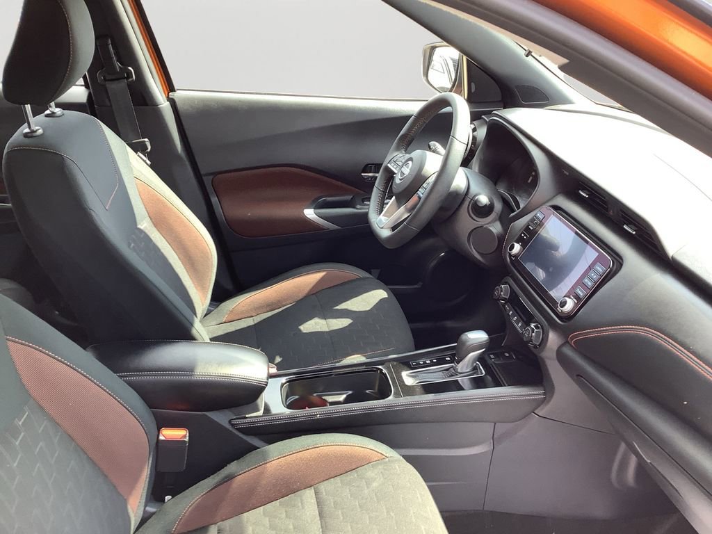 Used 2024 Nissan Kicks SR image 12