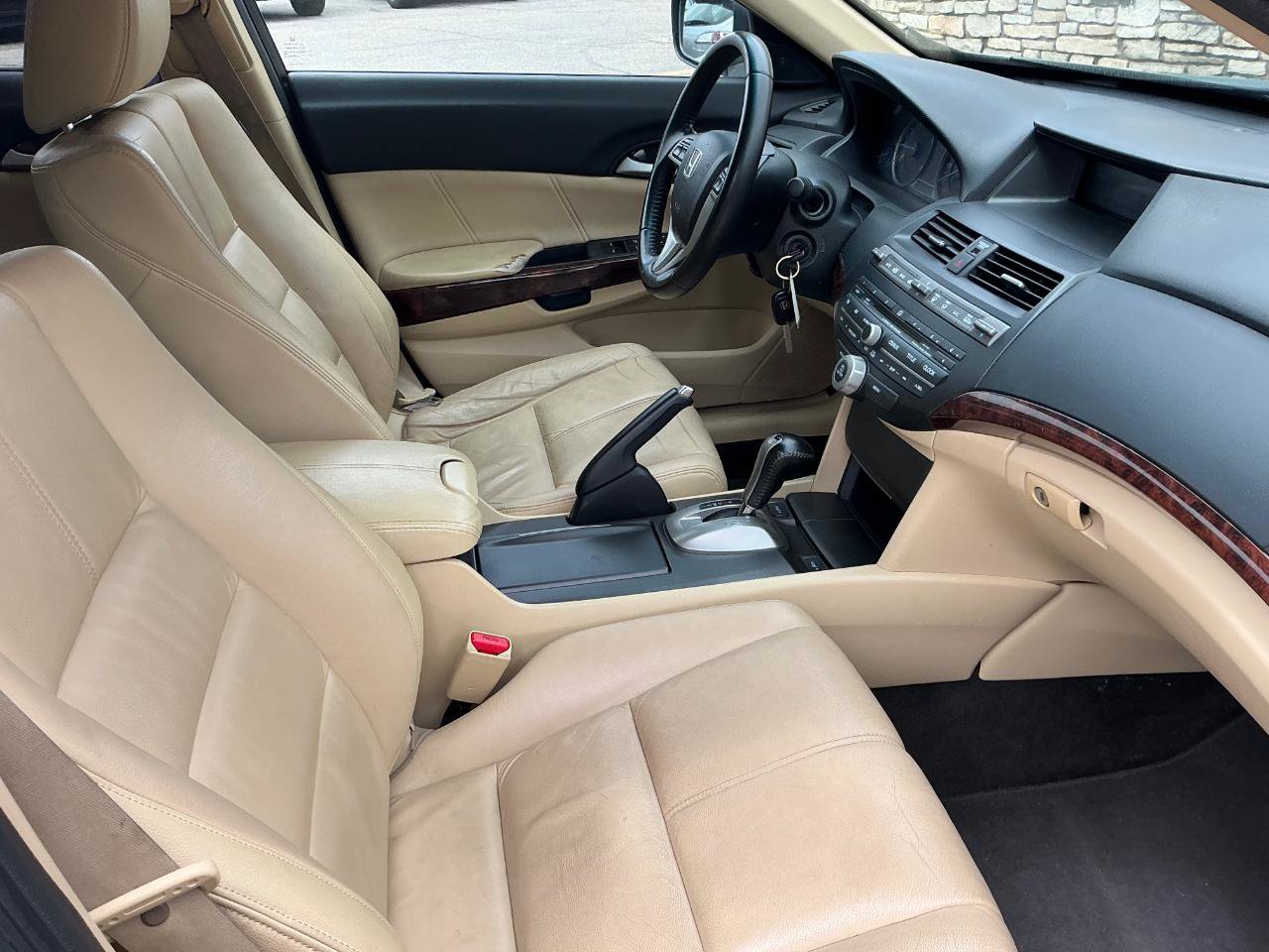 Used 2010 Honda Crosstour EX-L image 10