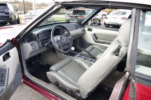 Used 1989 Ford Mustang LX image 23