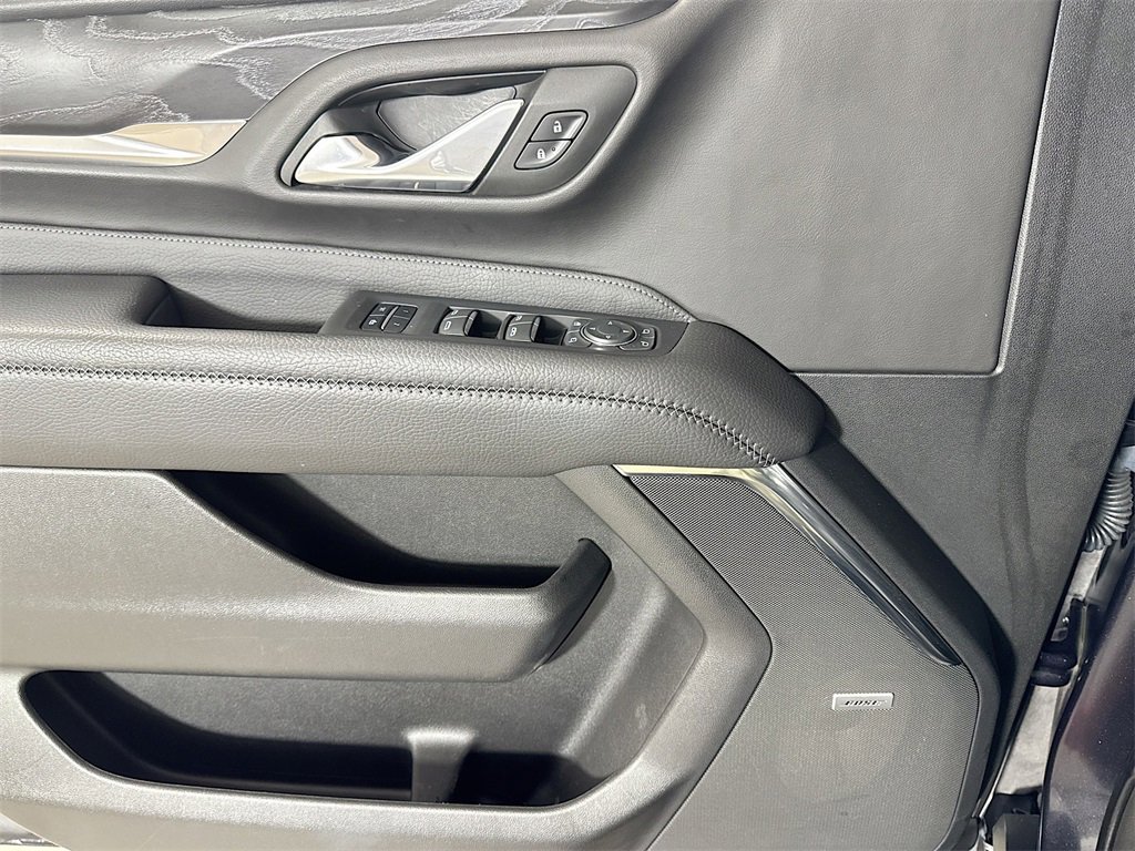 Used 2023 GMC Yukon XL Denali image 17