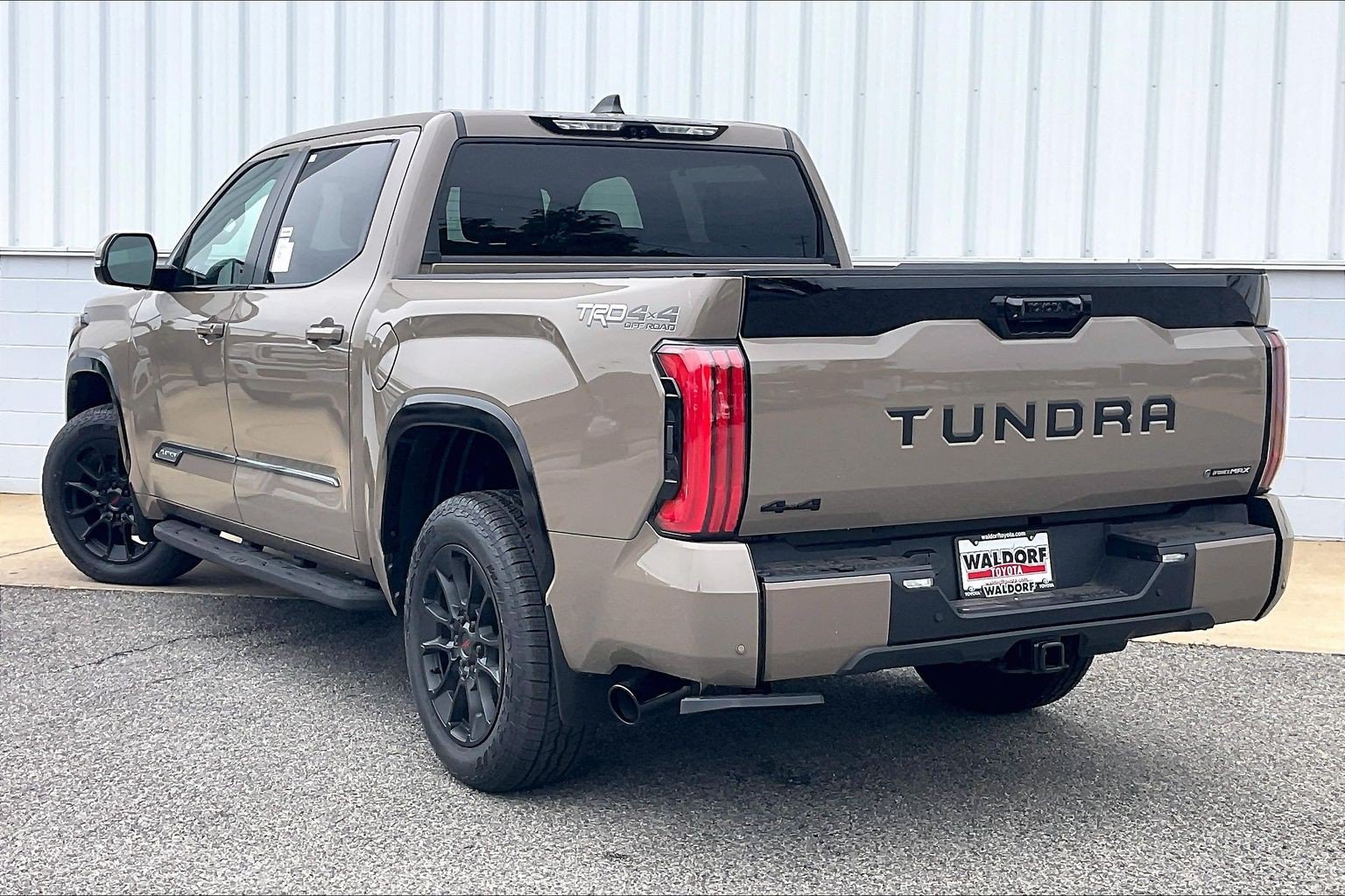 New 2026 Toyota Tundra Platinum AWD/4WD image 3
