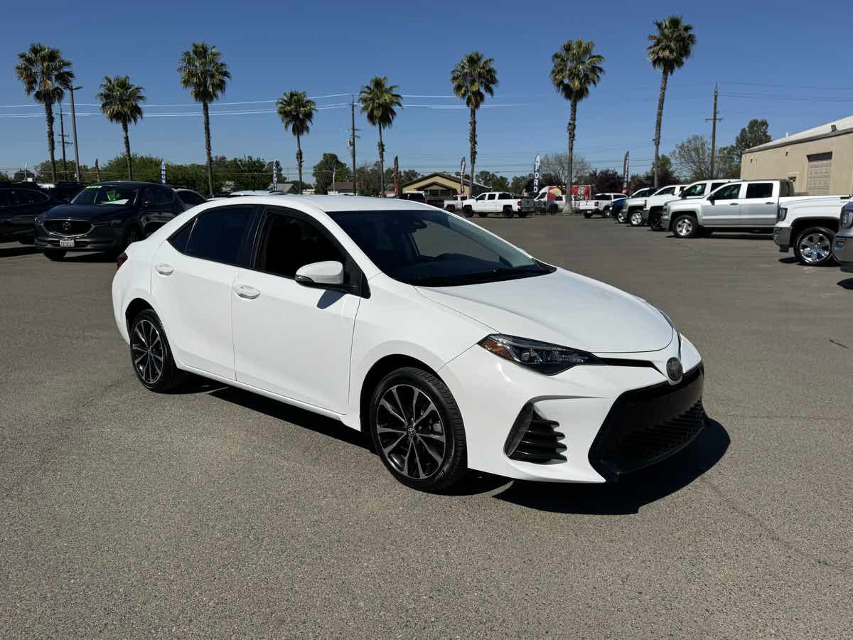 Used 2019 Toyota Corolla SE image 12