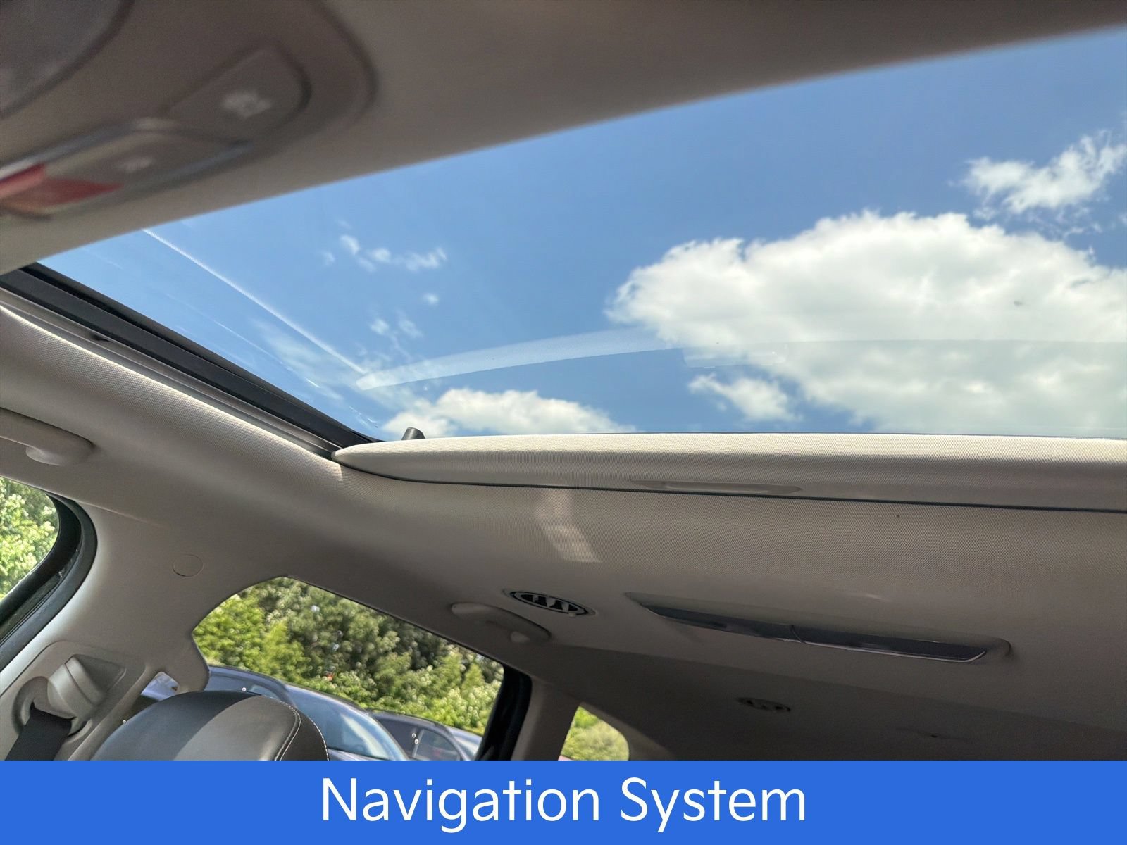 Certified 2023 Kia Telluride S w/ S Sunroof Package AWD/4WD image 20