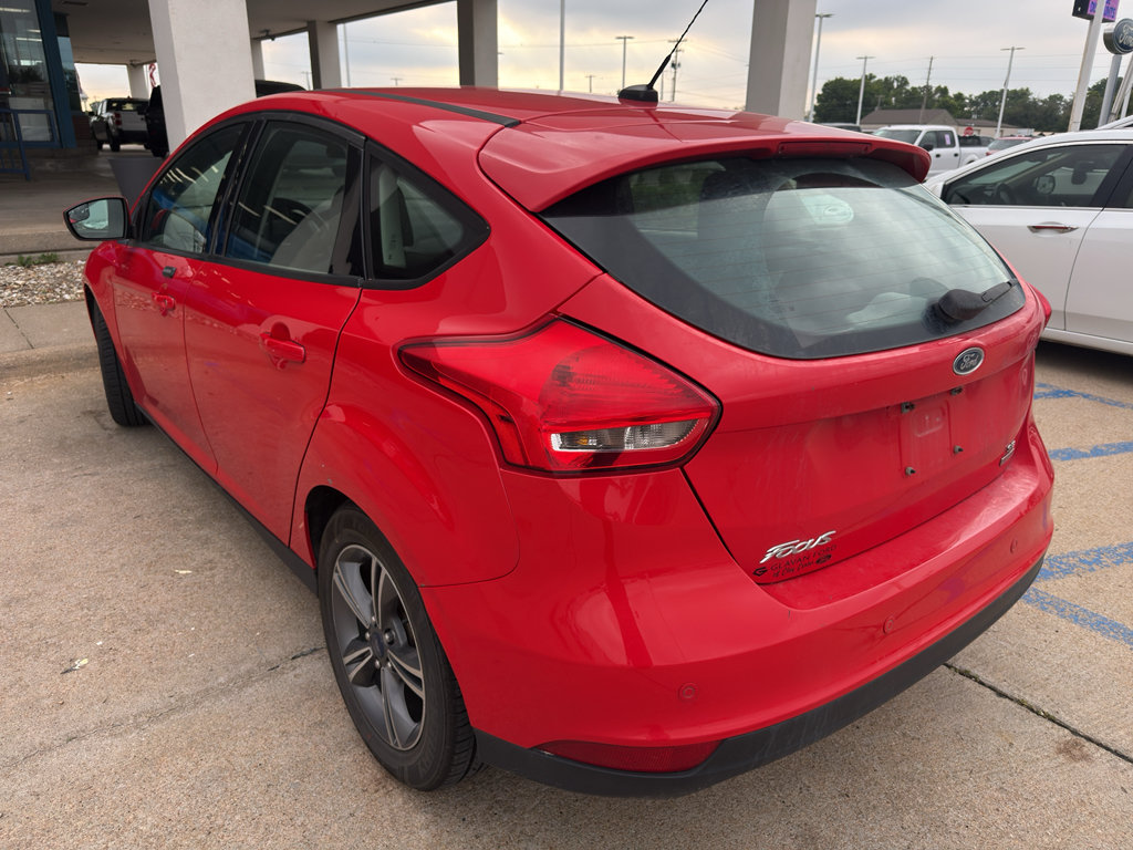 Used 2016 Ford Focus SE FWD image 7