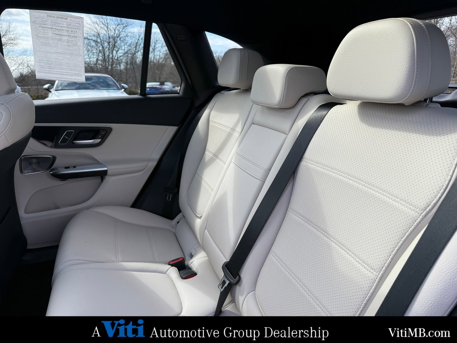 Certified 2025 Mercedes-Benz GLC 300 4MATIC image 21