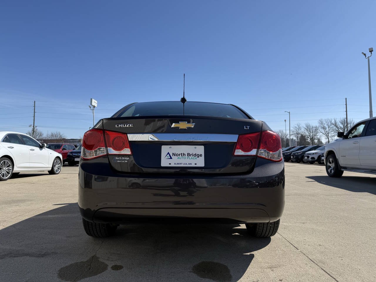 Used 2016 Chevrolet Cruze LT FWD image 24