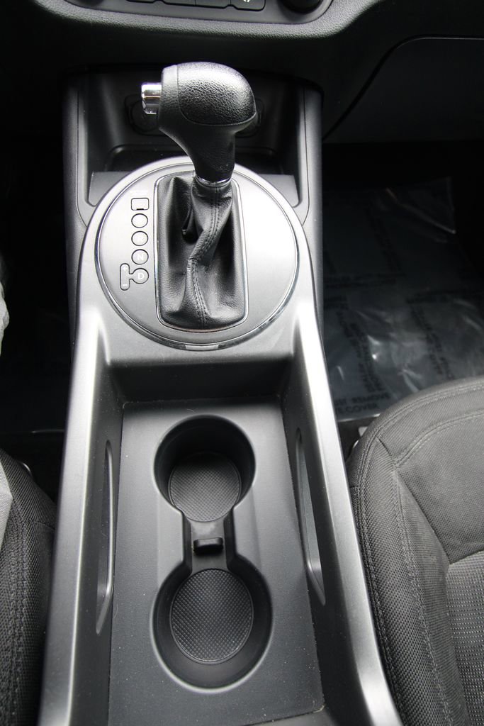 Used 2013 Kia Sportage LX image 24