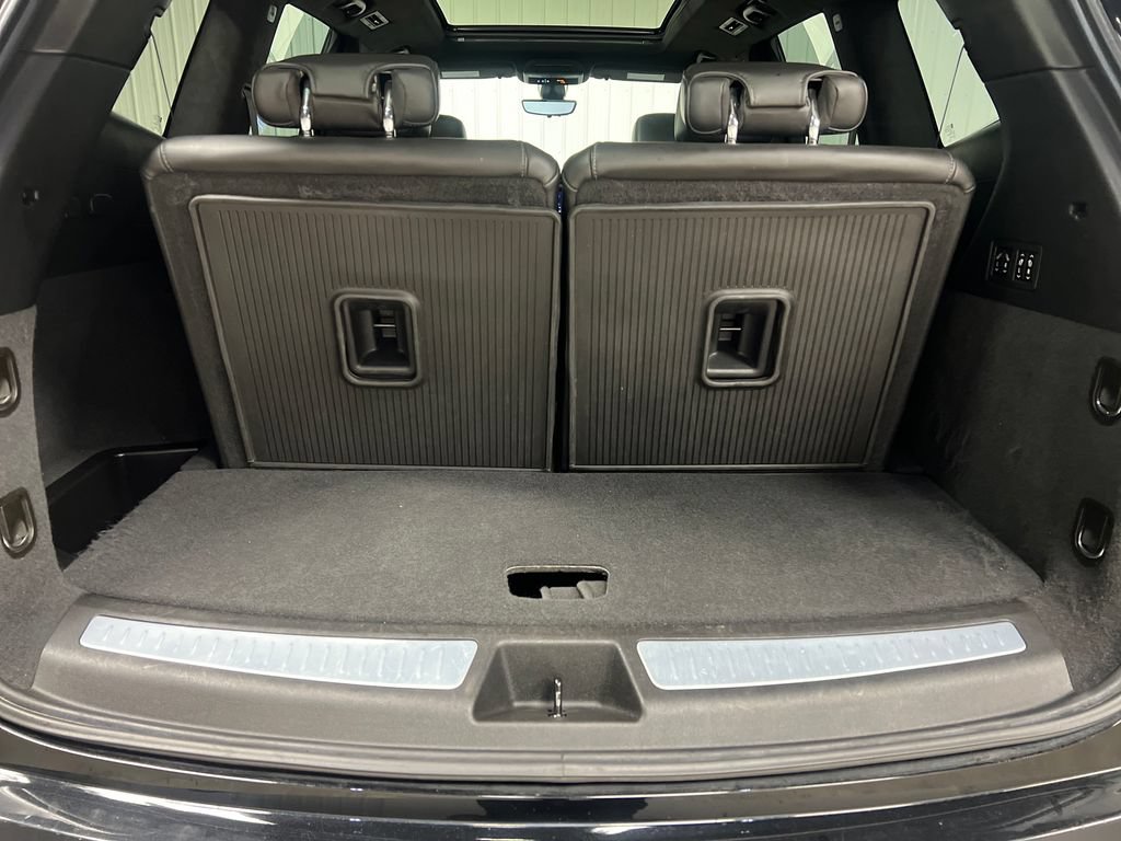 Used 2021 Cadillac XT6 Sport w/ Platinum Package AWD/4WD image 29