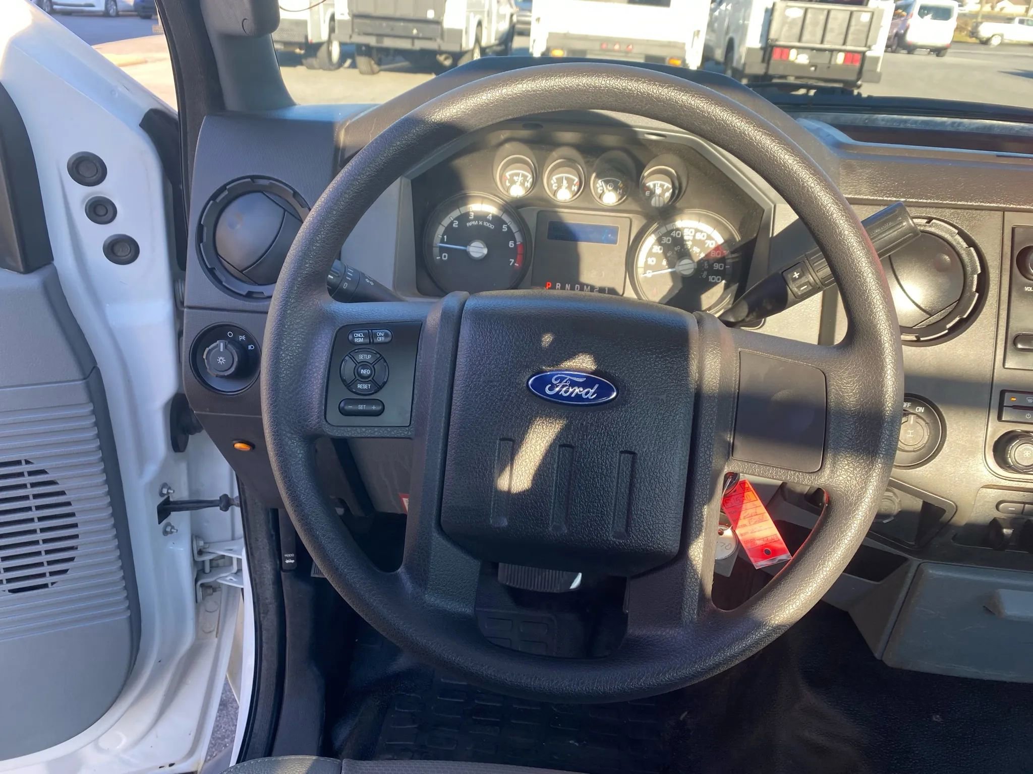 Used 2015 Ford F250 XL w/ Power Equipment Group RWD image 11