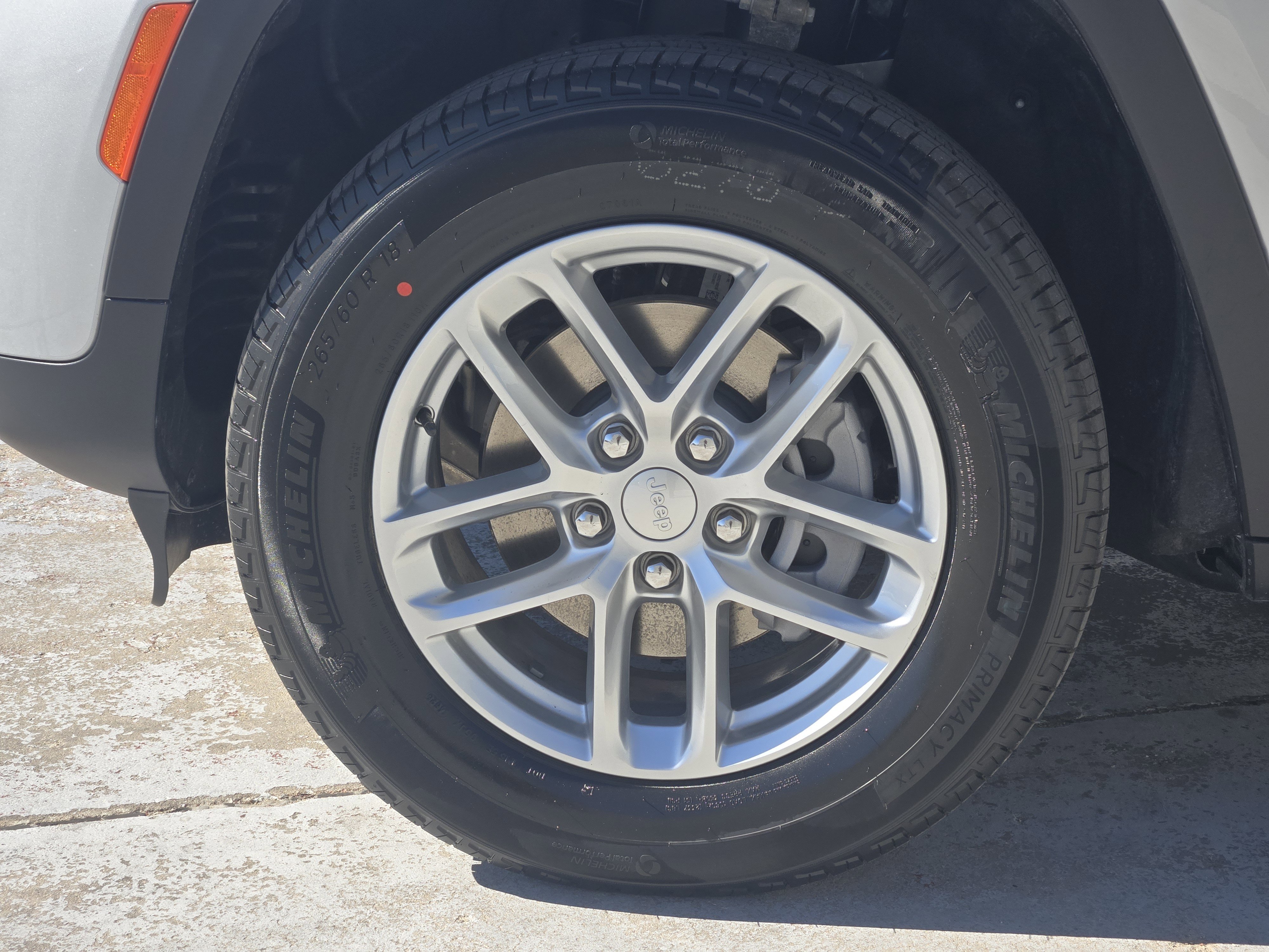 New 2026 Jeep Grand Cherokee Laredo X image 10