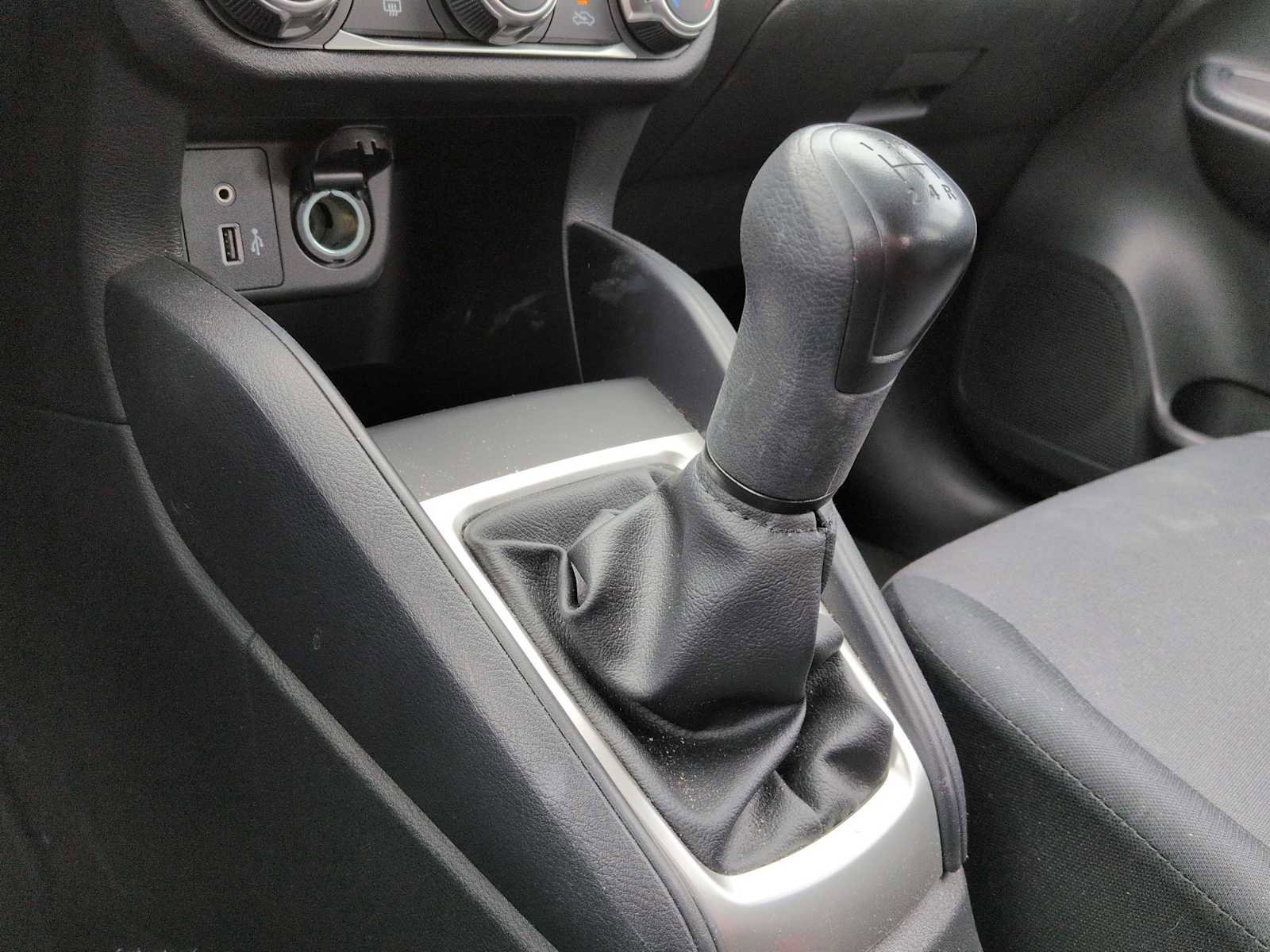 Used 2024 Nissan Versa S image 30