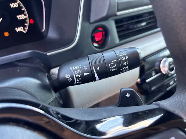 Used 2023 Honda Pilot LX image 17