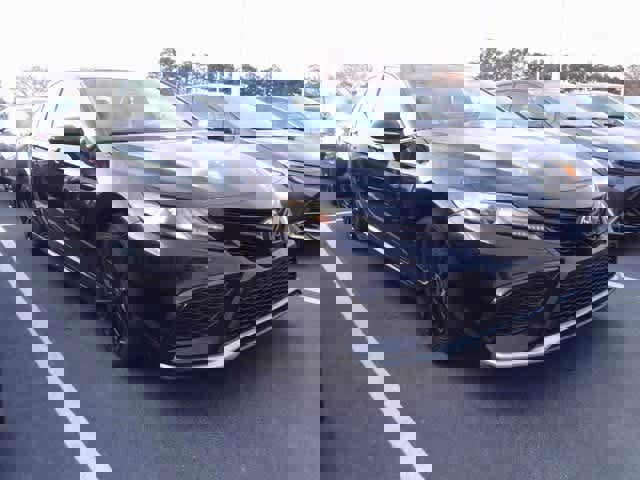 Used 2024 Toyota Camry XSE image 3