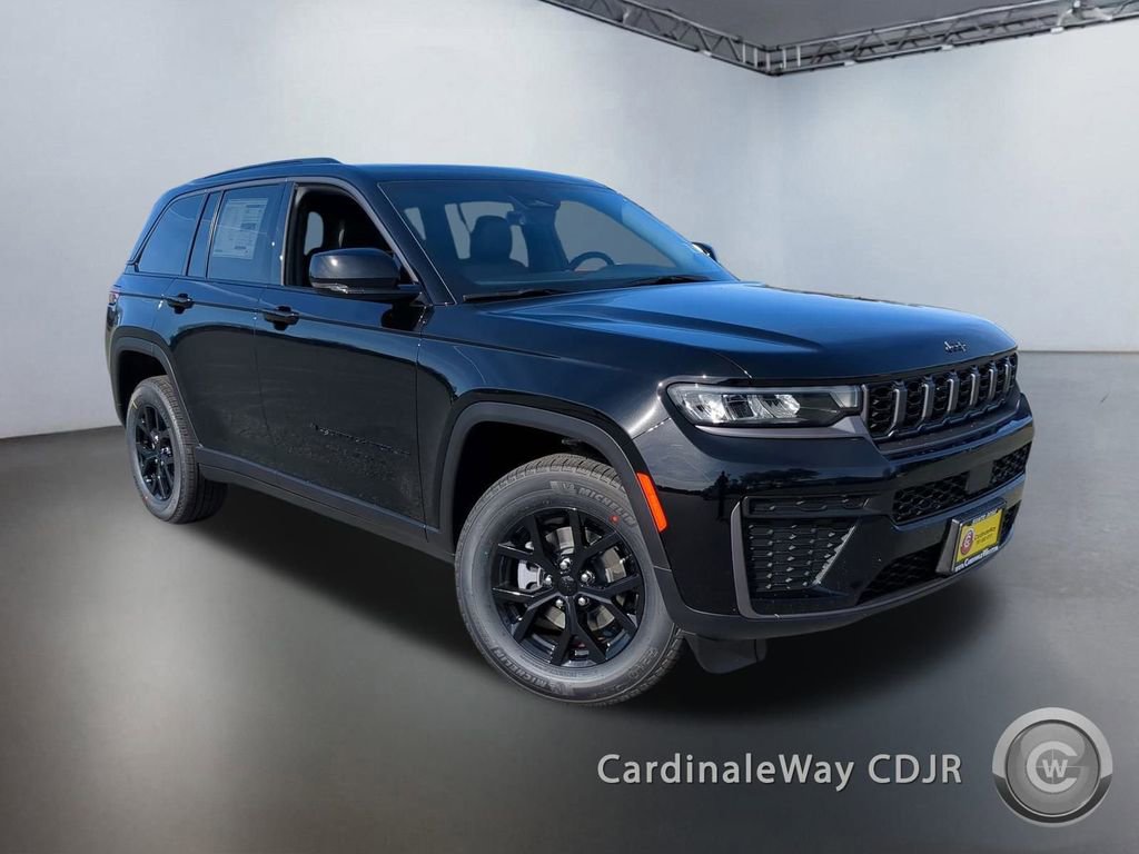 New 2026 Jeep Grand Cherokee Altitude image 1