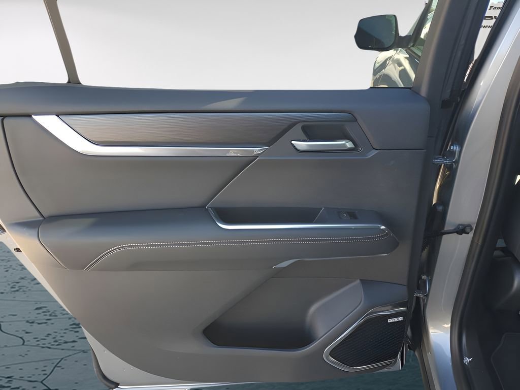 New 2026 GMC Acadia Elevation image 17