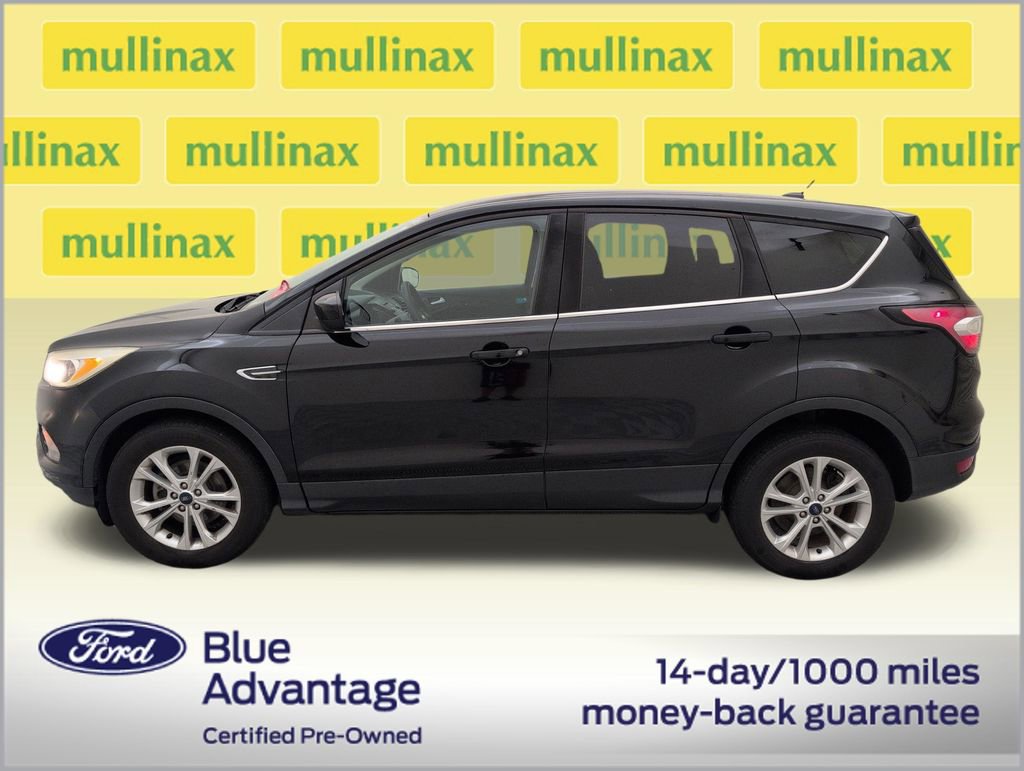 Used 2017 Ford Escape SE FWD image 10
