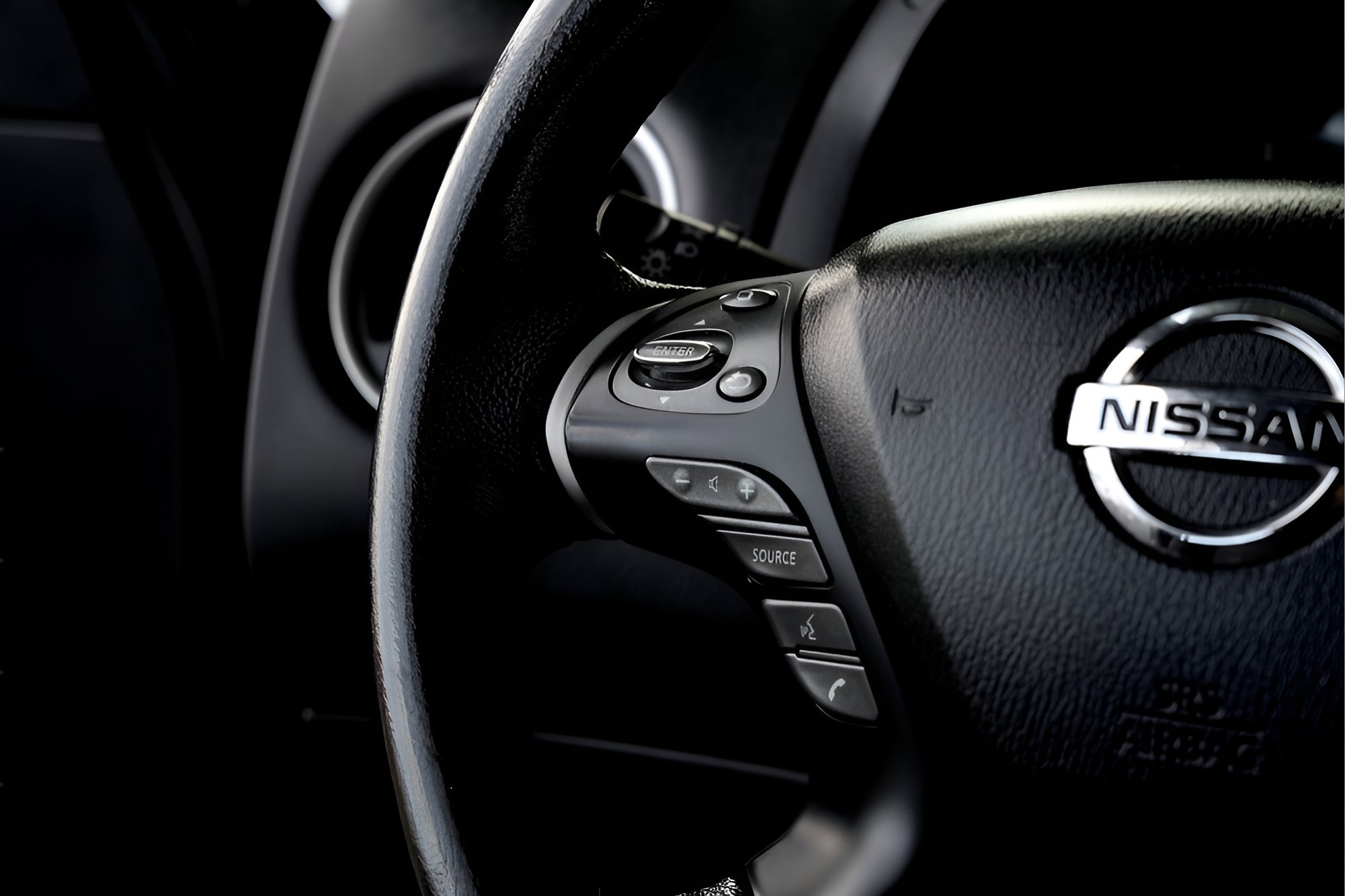 Used 2019 Nissan Pathfinder SV image 25