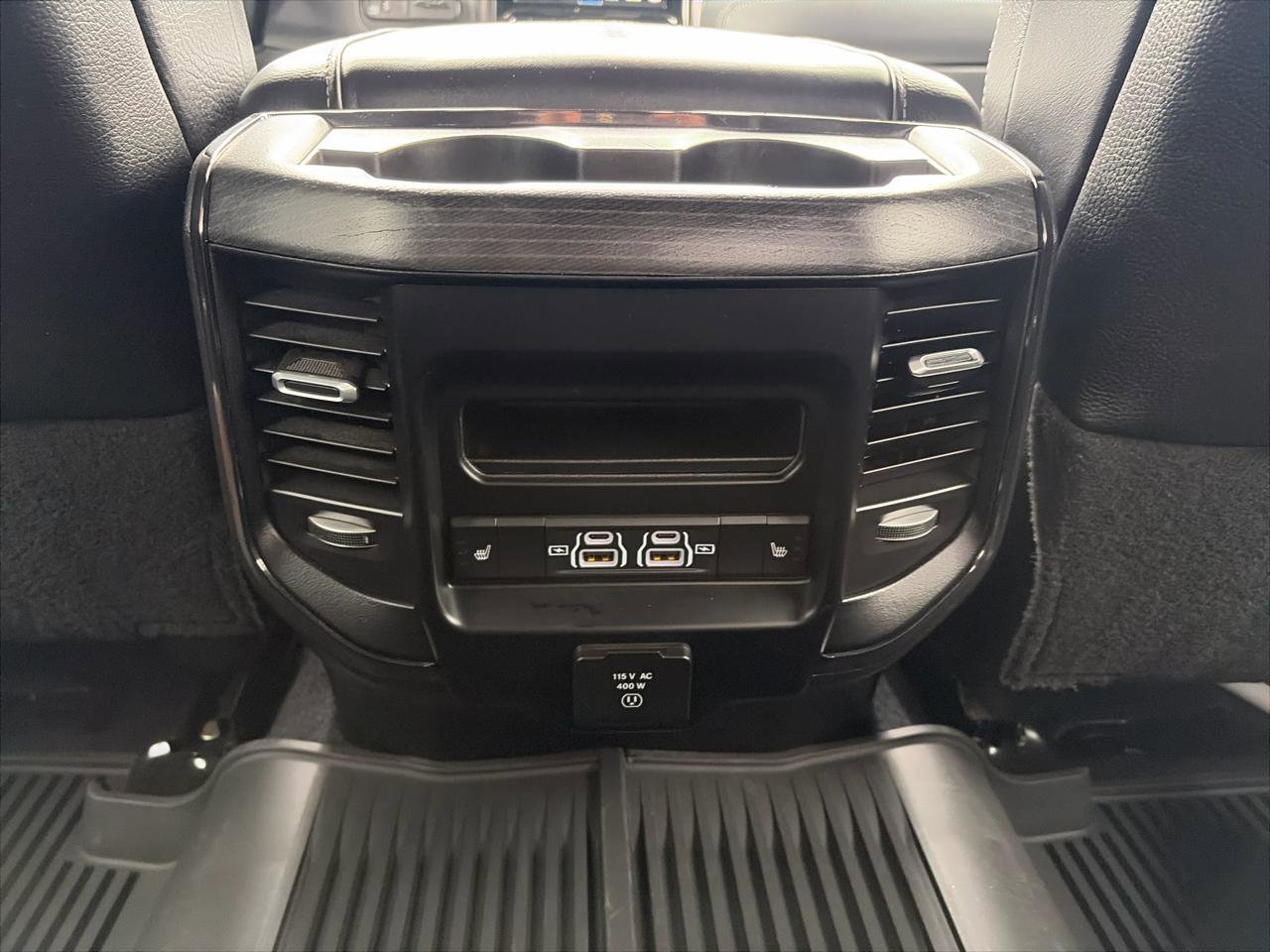 Used 2024 RAM 3500 Limited image 13