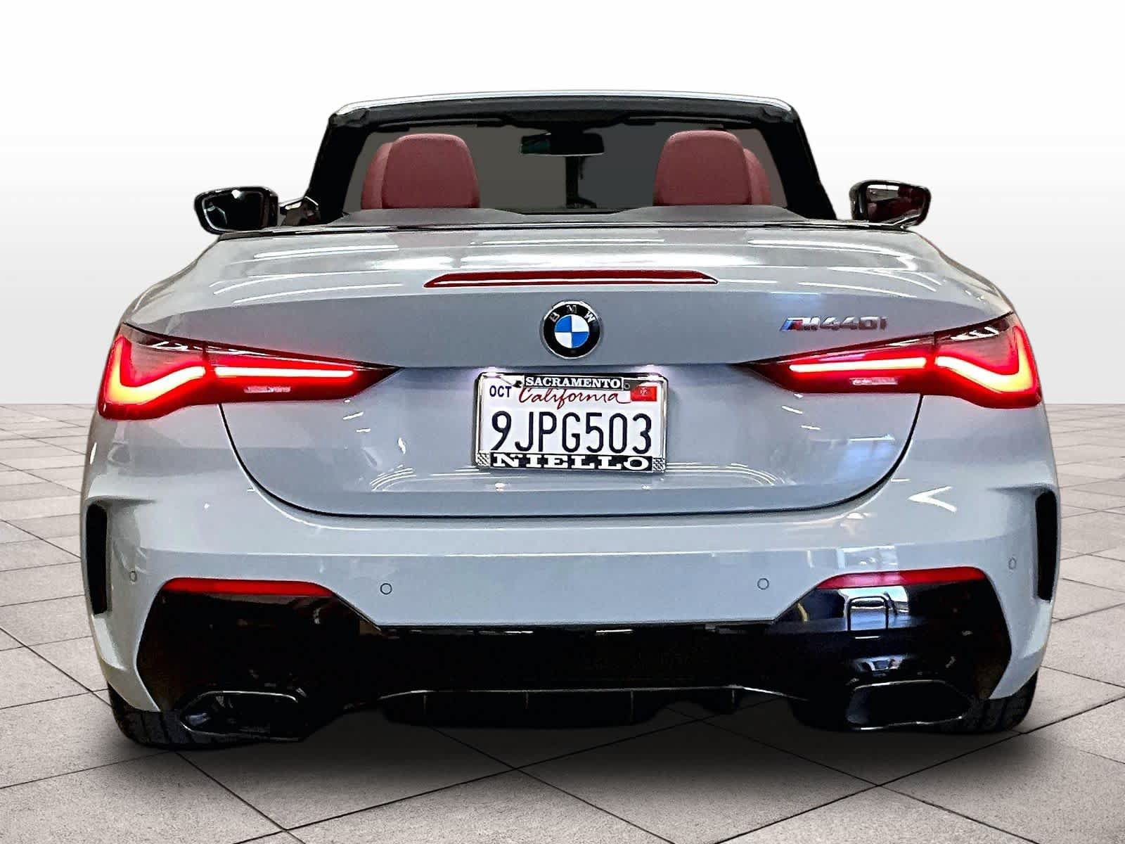 Used 2024 BMW M440i Convertible w/ Premium Package RWD image 7