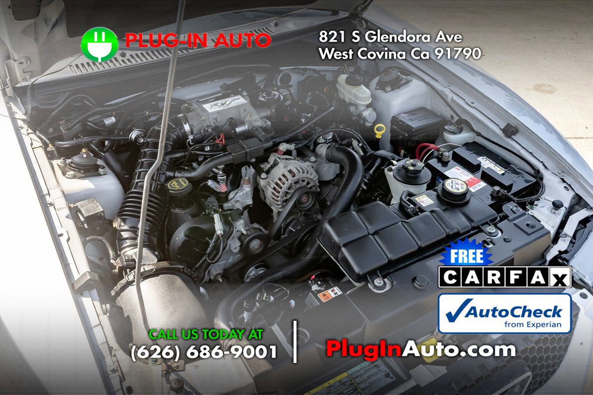 Used 2004 Ford Mustang GT image 11