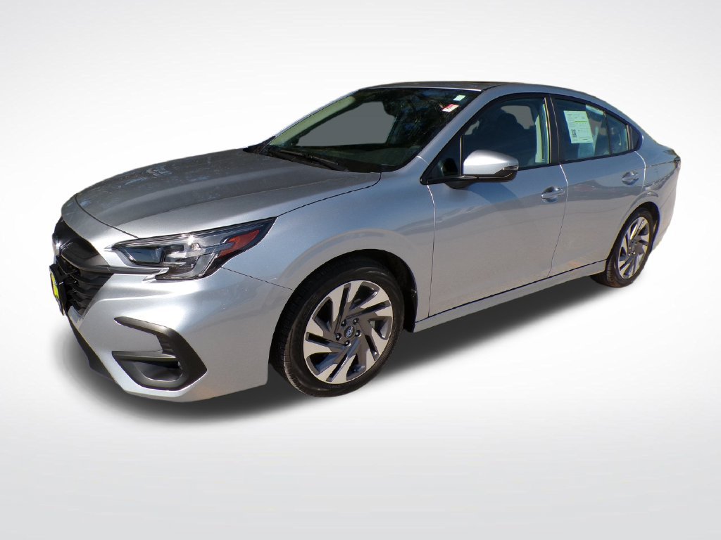 Used 2025 Subaru Legacy Limited AWD/4WD image 2