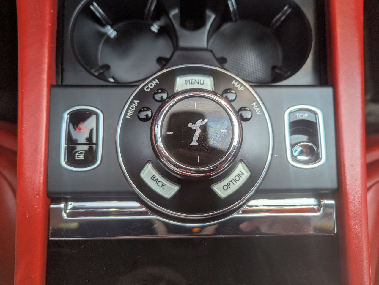 Used 2018 Rolls-Royce Dawn image 29