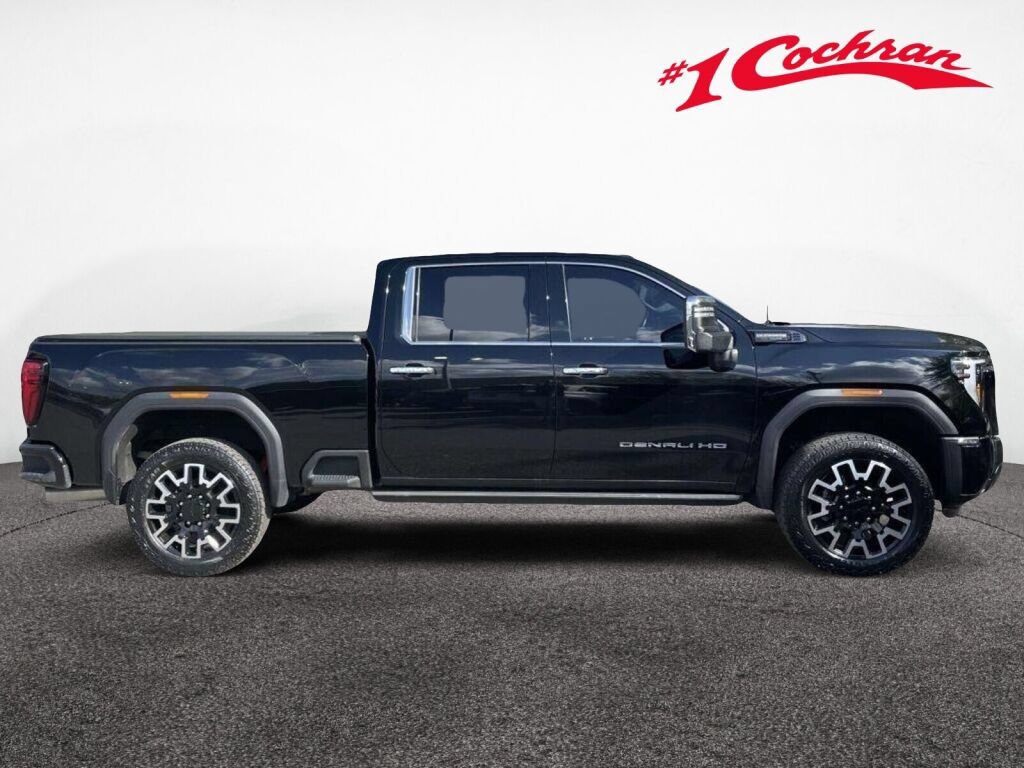 Used 2025 GMC Sierra 2500 Denali Ultimate AWD/4WD image 6