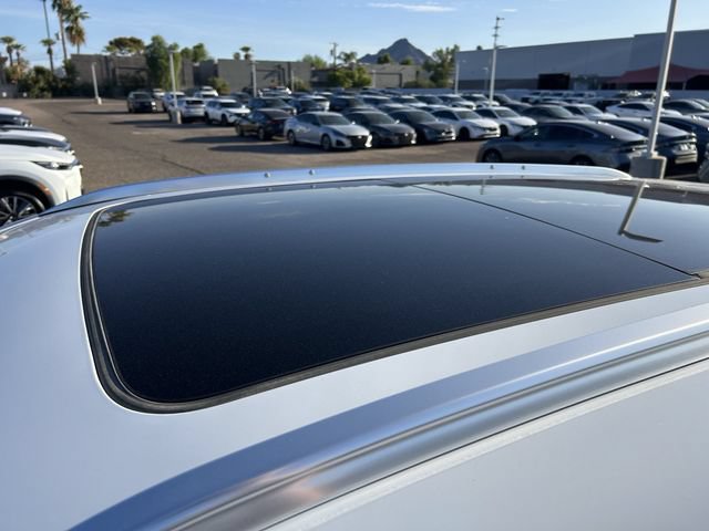 Used 2024 Chevrolet Blazer EV LT AWD/4WD image 32