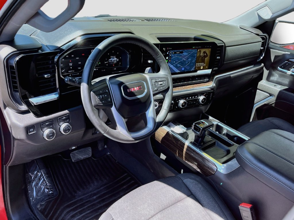 Used 2024 GMC Sierra 1500 Elevation w/ LPO, Elevation Black Package AWD/4WD image 9