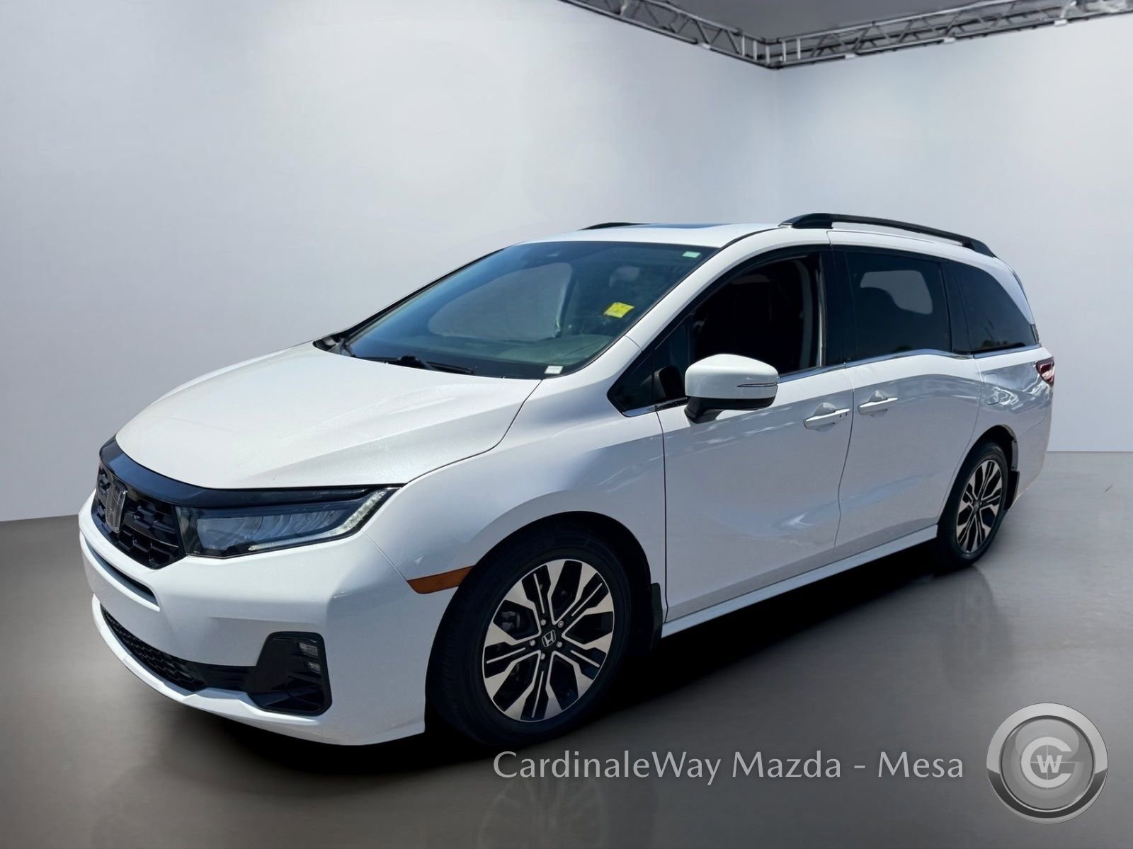 Used 2025 Honda Odyssey Elite image 8
