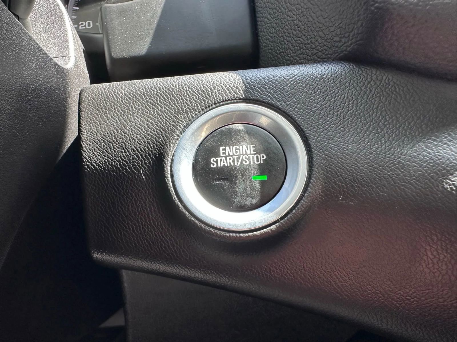 Used 2018 GMC Terrain SLE image 41