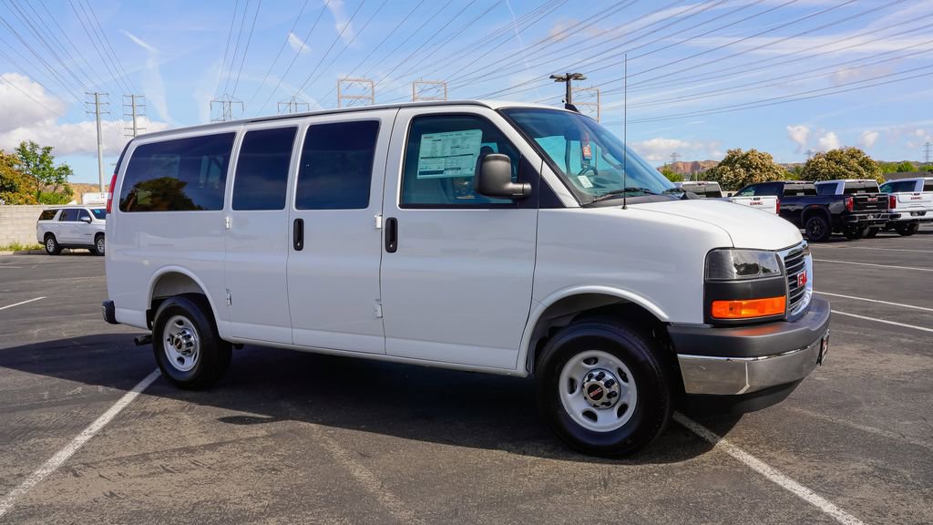 Used 2025 GMC Savana 3500 LT w/ LT Preferred Equipment Group RWD image 8