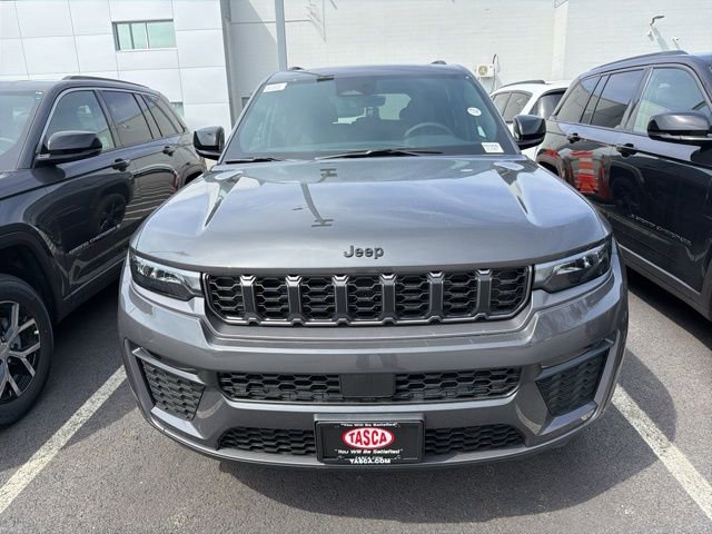New 2026 Jeep Grand Cherokee Limited w/ Limited Altitude Package image 2