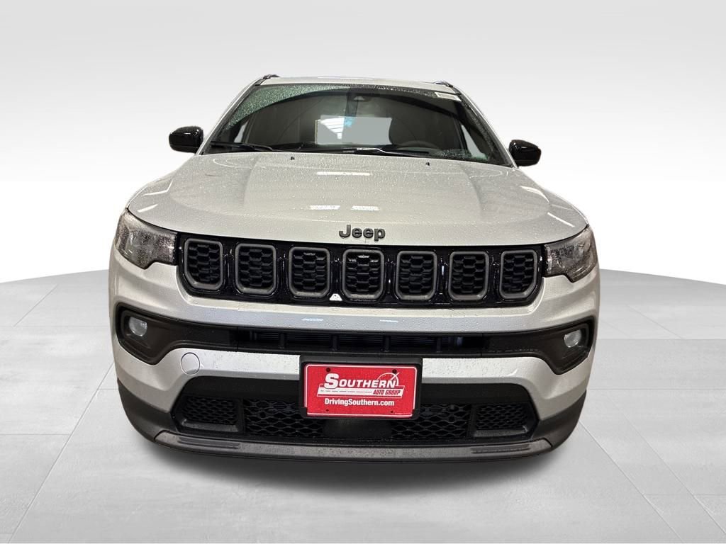 New 2025 Jeep Compass Latitude w/ Sun & Sound Group image 8