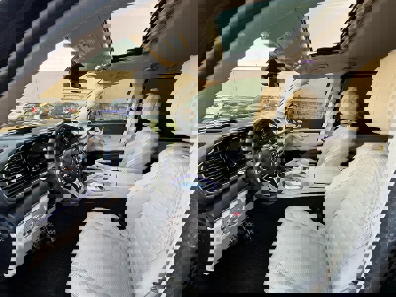 Used 2021 Mercedes-Benz GLS 580 4MATIC image 23