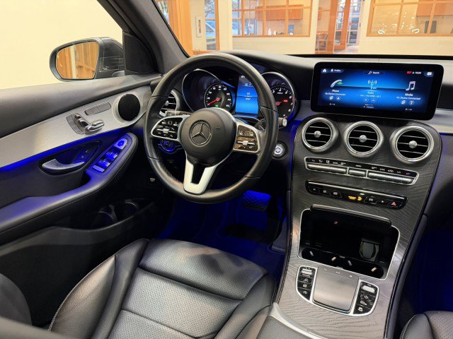Certified 2022 Mercedes-Benz GLC 300 image 7