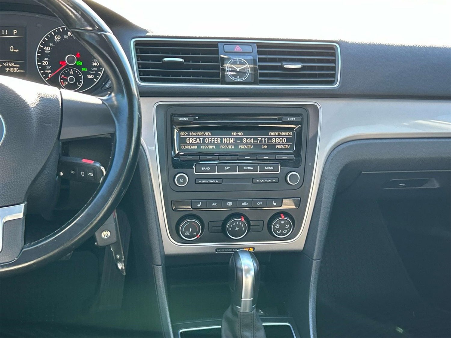 Used 2015 Volkswagen Passat 1.8T Wolfsburg Edition image 16