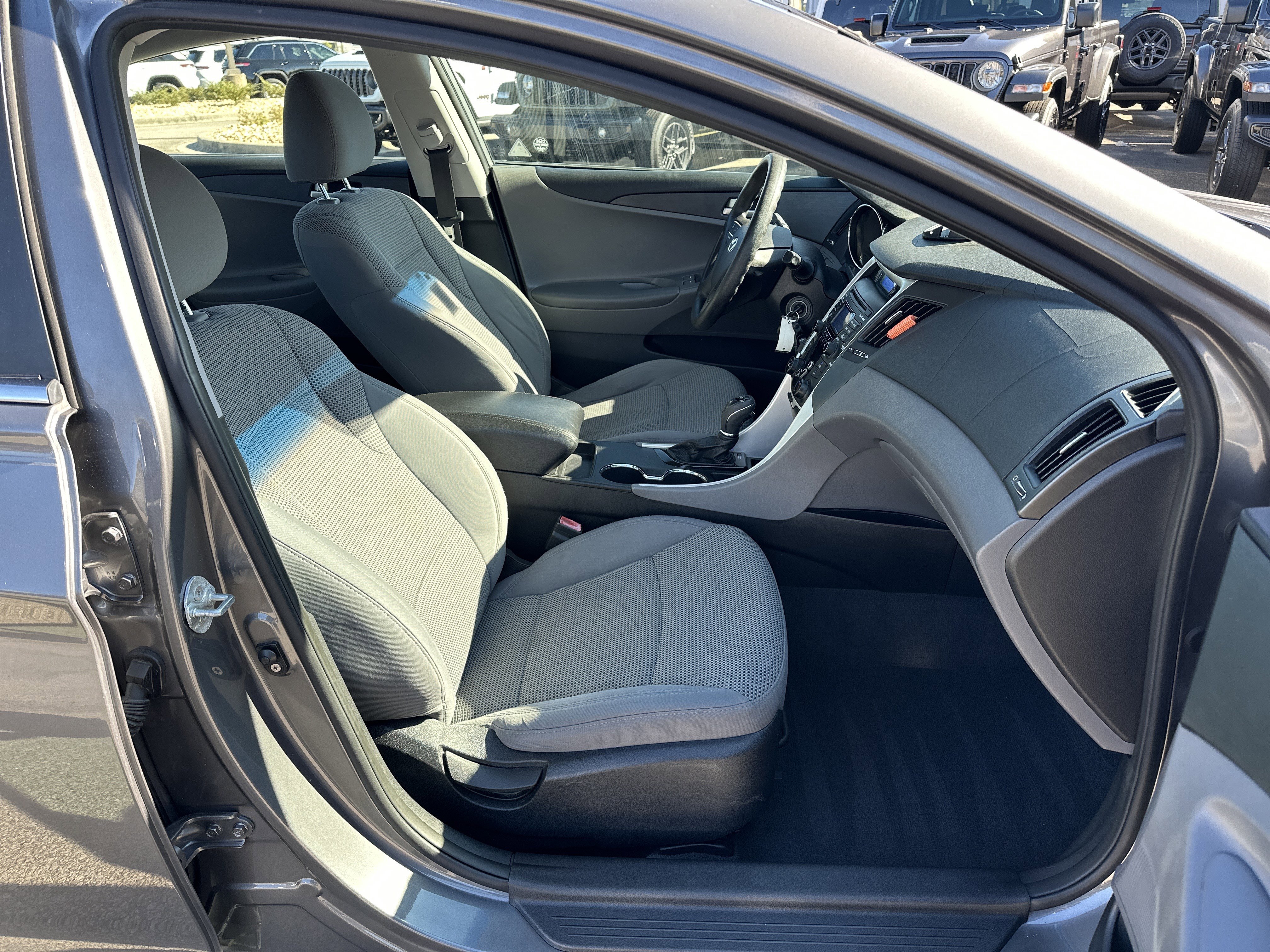 Used 2011 Hyundai Sonata GLS image 13