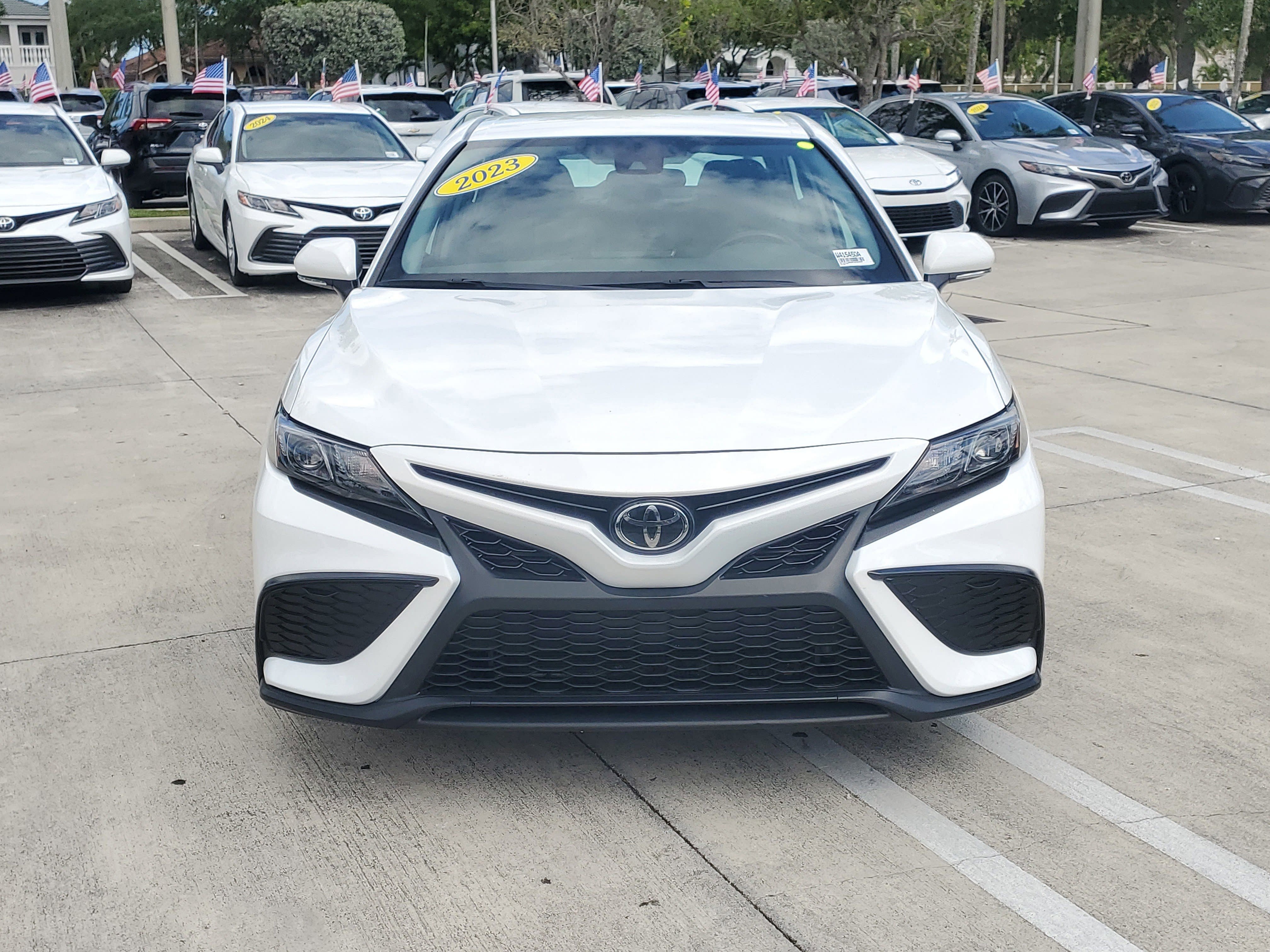 Certified 2023 Toyota Camry SE FWD image 8