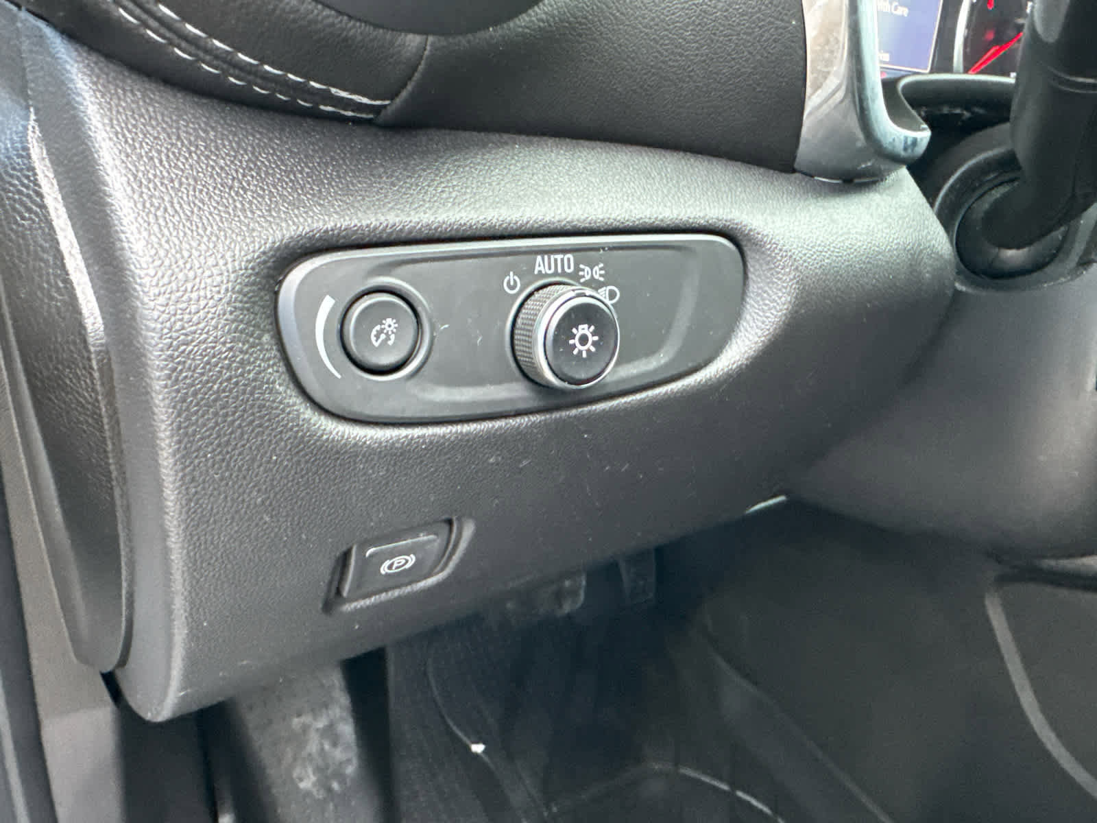 Used 2024 Chevrolet Blazer LT w/ Convenience Package image 19