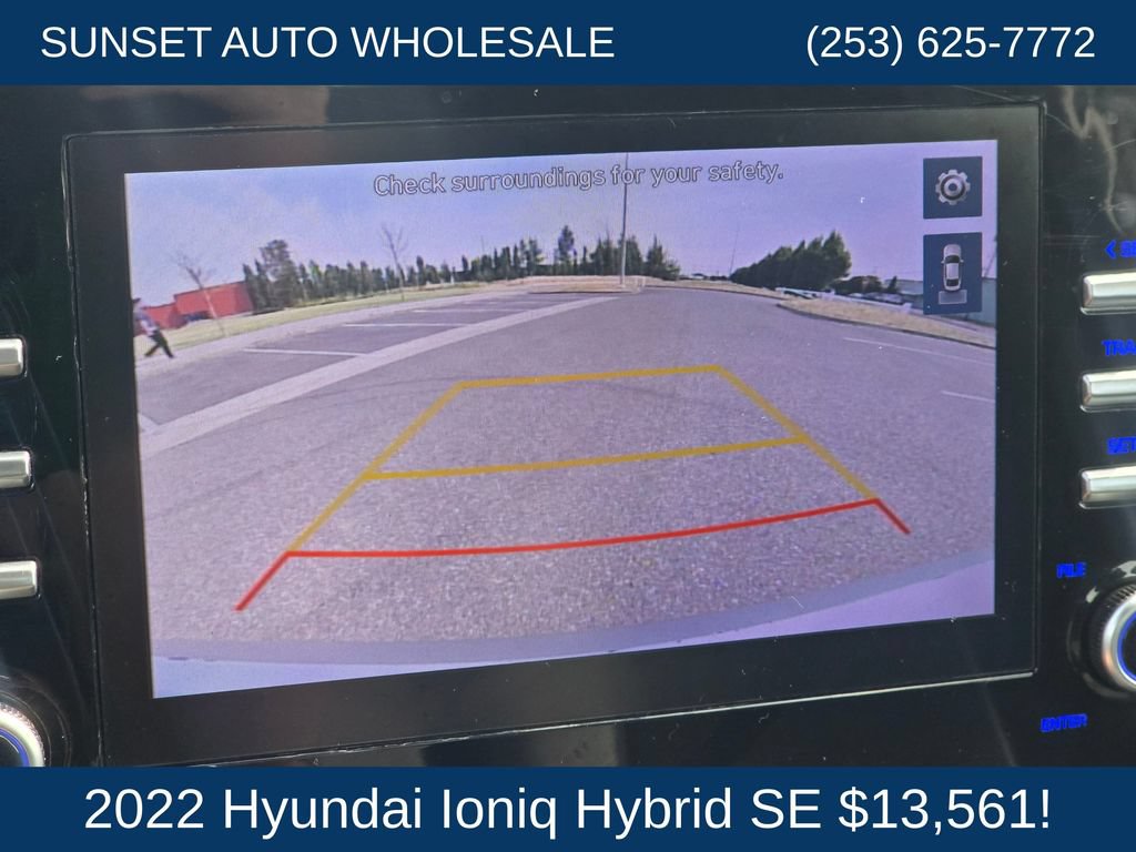 Used 2022 Hyundai Ioniq SE FWD image 32